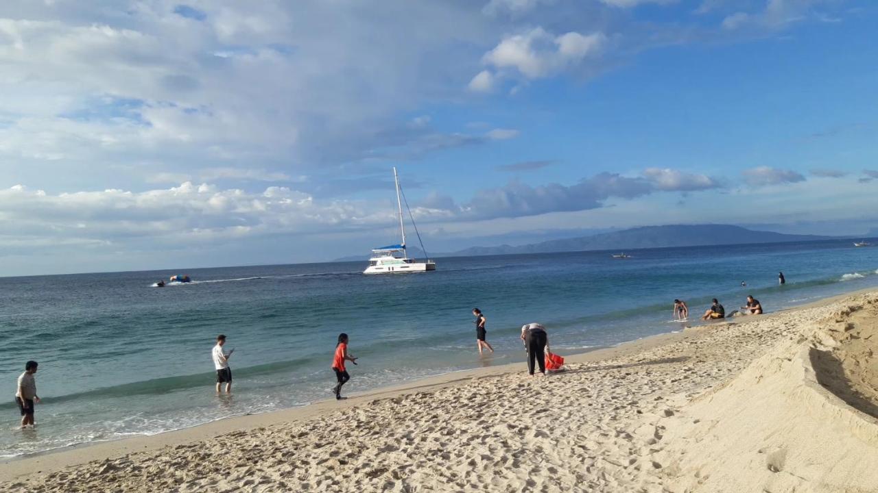 Sandstorm Lodge And Cafe Puerto Galera Zewnętrze zdjęcie
